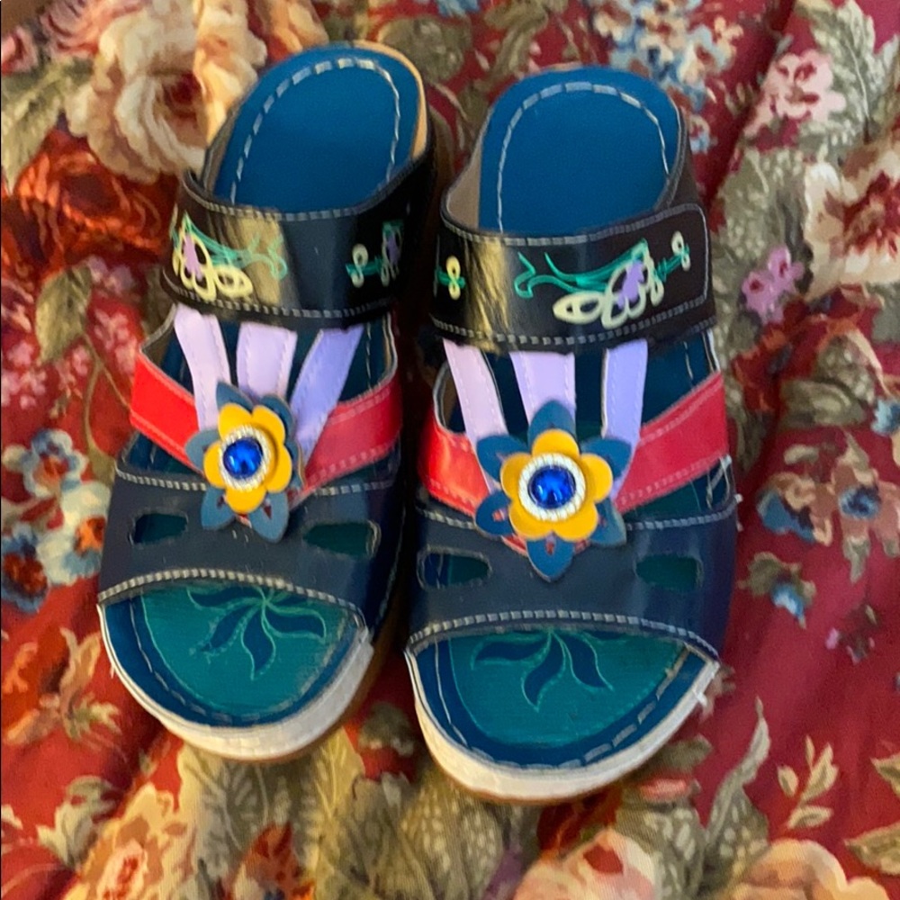 SLIP ON SANDALS - Picture 5 of 5